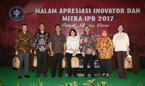 Institut Pertanian Bogor (IPB) menggelar acara Malam Apresiasi Inovator dan Mitra, di IPB International Convention Center (IICC) Bogor, Senin (11/12).           