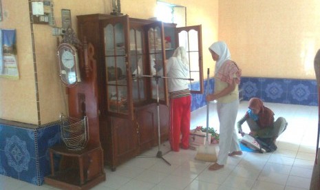 Interior Masjid Babussalam Nagari Bawan, Kecamatan Ampek Nagari, Kabupaten Agam, Sumatra Barat (Sumbar).