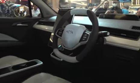 Interior NETA V-II 