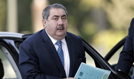 Iraqi Foreign Minister Hoshyar Zebari arrives at an EU-Arab league Foreign Ministers summit in Athens, on Wednesday, June 11, 2014.