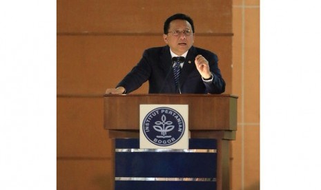 Irman Gusman saat menyampaikan orasi ilmiah di IPB.