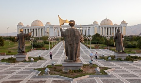 Islam di Turkmenistan, ilustrasi