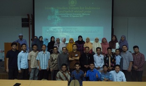 Islamic Studies Forum for Indonesia (ISFI) Malaysia menggelar diskusi soal persatuan umat Islam di Indonesia.