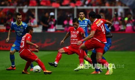 Ismed Sofyan pada pertandingan Liga-1 Persija Jakarta melawan Persib Bandung di Stadion Utama Gelora Bung Karno (GBK) Senayan, Jakarta, Rabu (10/7/2019).