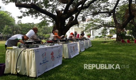 Seafood cooking competition held at Presidential Palace, Jakarta, on Tuesday.