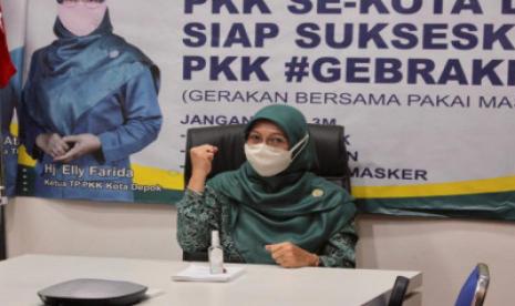 Tim Penggerak Pemberdayaan dan Kesejahteraan Keluarga (TP-PKK) Kota Depok, Elly Farida. 