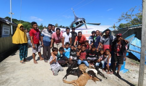 ITS Tanggap Bencana dan Laznas BMH menyalurkan hewan kurban ke wilayah pulau-pulau di Halmahera Selatan.