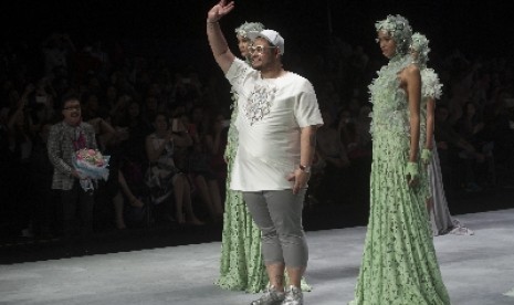 Ivan Gunawan saat tampil di Indonesia Fashion Week beberapa waktu lalu.