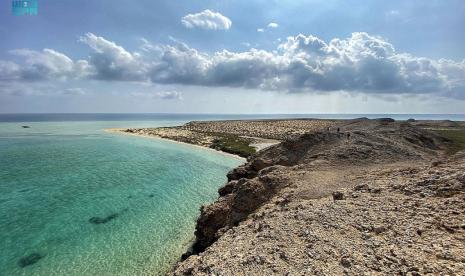 Jabal Al-Lith, Rumah Terumbu Karang Warna-warni dan Hutan Laut