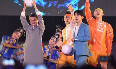 Jack Ma represents Chinese delegation as host of Asian Games 2022 during closing ceremony of Asian Games 2018 at Bung Karno Main Stadium (GBK), Senayan, Jakarta, Sunday (Sept 2).