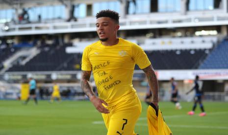 Jadon Sancho menyebut hattrick pertamanya selama karier profesional merupakan momen pahit