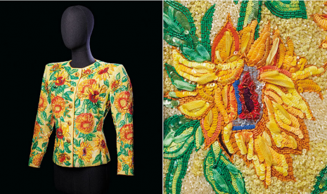 Jaket Sunflowers koleksi Yves Saint Laurent dilelang dengan harga fantastis oleh balai lelang Christies.