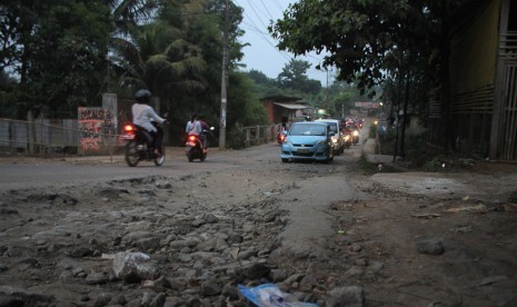  Jalan rusak (ilustrasi)