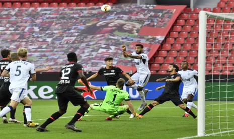 Jalannya laga Bayer Leverkusen vs Glasgow Rangers, Jumat (7/8).