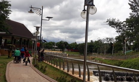 Jaletreng Riverpark di Taman Kota 2 BSD, Ciater, Serpong, Tangerang Selatan.