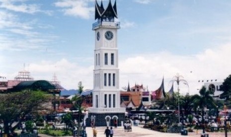 Jam Gadang, salah satu icon Kota Bukittinggi, Sumatera Barat.