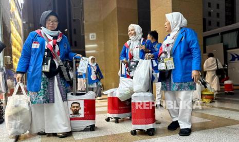 Jamaah diminta banyak beraktivitas di hotel agar kondisi selalu dalam kondisi bugar.