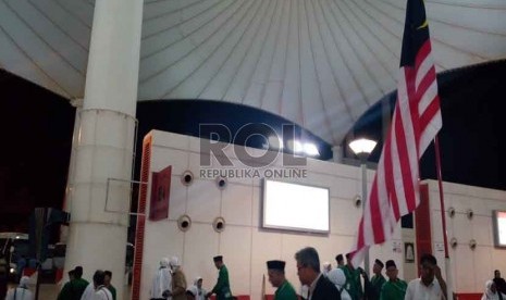 Lembaga Tabung Haji Malaysia Tunjuk Ketua Baru. Foto:   Jamaah haji asal Malaysia sudah tiba di Arab Saudi melalui Bandara Internasional King Abdul Aziz, Jeddah, Arab Saudi, Kamis (11/9) (Republika/Zaky Alhamzah)