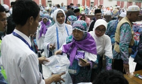 Jamaah haji Indonesia bersiap menuju Tanah Suci Makkah.