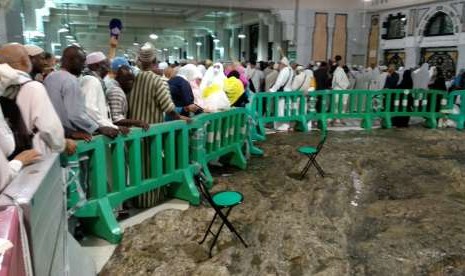 Jamaah Indonesia mulai ramai mendatangi Masjidil Haram untuk melaksanakan tawaf ifadhah sejak Kamis (23/8) malam. 