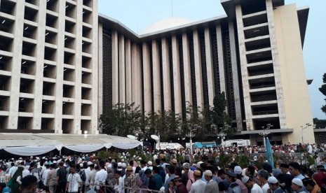 Jamaah Sholat Idul Fitri di Masjid Istiqlal, Jumat (15/6)