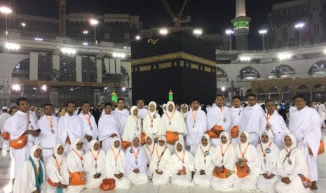 Jamaah umrah  usai menunaikan tawaf (Ilustrasi)