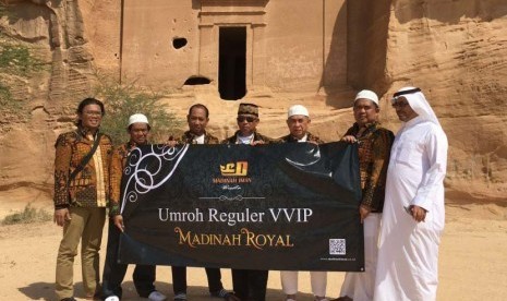 Jamaah umrah Madinah Royal yang merupakan salah satu program unggulan Madinah Iman Wisata.