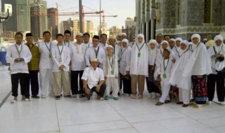 jamaah umrah maktour sedang di Tanah Suci, Arab Saudi