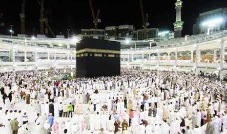 Jamaah umrah memadati Masjidil Haram, Makkah, Arab Saudi. 