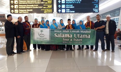 Jamaah umrah perdana Salama Utama.