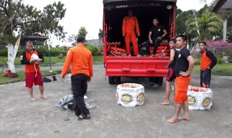 Jambore dan bakti sosial Tagana di Danau Tondao, Kabupaten Minahasa, Sulawesi Utara, Selasa (24/10)