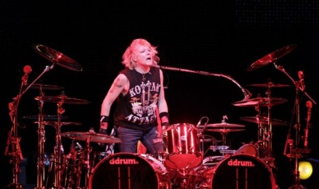 James Kottak