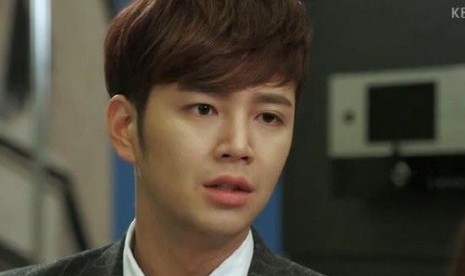 Jang Geun Suk dan penampilannya di Pretty boy