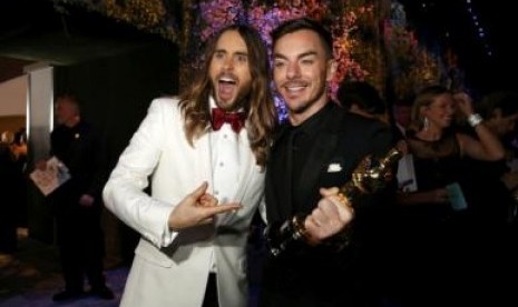 Jared Leto dan adiknya bersantai di Governor's Ball.