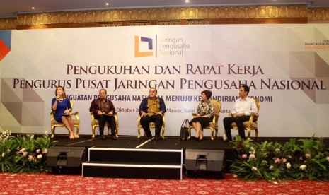  Jaringan Pengusaha Nasional (JAPNAS). Kamar Dagang dan Industri (Kadin) Indonesia menyatakan dukungannya kepada Jaringan Pengusaha Nasional (Japnas) yang akan melakukan Musyawarah Nasional (Munas) pada Agustus 2022 mendatang.