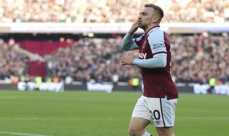 Jarrod Bowen dari West Ham merayakan gol ke gawang Watford dalam laga lanjutan Liga Primer Inggris yang berlangsung Rabu (9/2/2022) dini hari WIB di London Stadium.