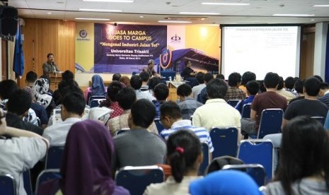 Jasa marga goes toe campus di Universitas Trisakti