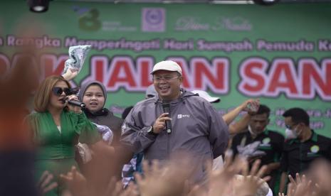  Jelang debat Calon Bupati dan Wakil Bupati Bandung, Ketua Tim Pemenangan paslon Bedas, H Cucun Ahmad Syamsurijal berharap masyarakat Kabupaten Bandung dapat menilai mana calon yang telah menunjukkan kerja nyata dan mana yang masih berimajinasi.