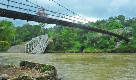 Jembatan Ambruk (ilustrasi)