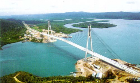 Jembatan Barelang di Pulau Batam.