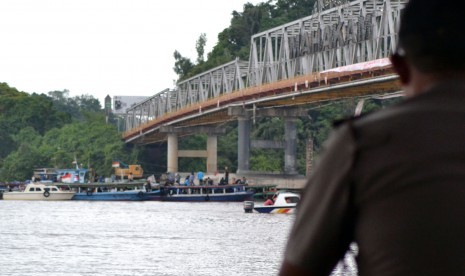 Jembatan Mahakam, Samarinda, Kalimantan Timur.