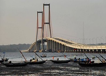 Jembatan Suramadu