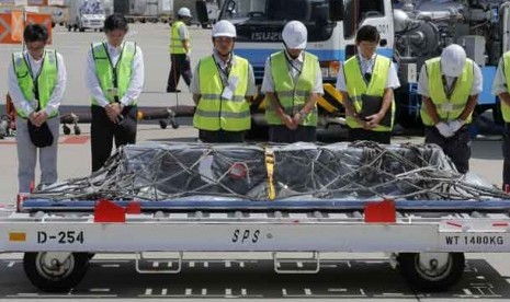   Jenazah jurnalis Jepang yang tewas di Suriah, Mika Yamamoto tiba di Bandara Narita, Tokyo, Sabtu (25/8).