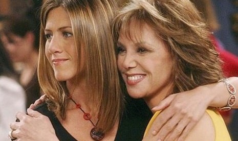 Jennifer Aniston dan Nancy Dow