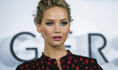 Jennifer Lawrence melahirkan buah hati pertamanya dengan Cooke Maroney.