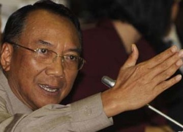 Menteri ESDM, Jero Wacik mengaku bakal memperketat penjualan BBM bersubsidi.