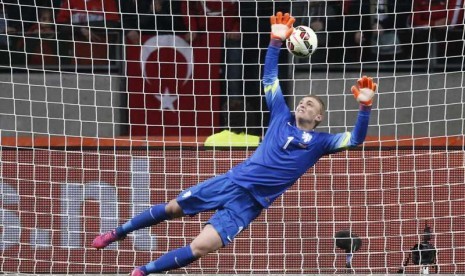 Jesper Cillessen gagal bela Belanda di Euro 2020.