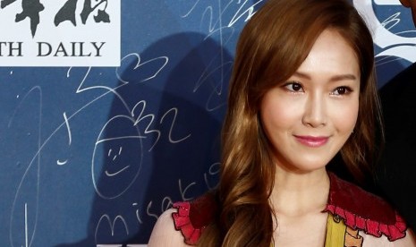 Mantan personel Girls Generation, Jessica Jung, merupakan pendiri perusahaan mode Blanc & Eclare.