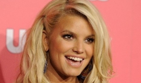 Sebagai penyandang disleksia, penyanyi Jessica Simpson merasa bangga bisa mengatasi ketakutannya menjadi kebijaksanaan. 