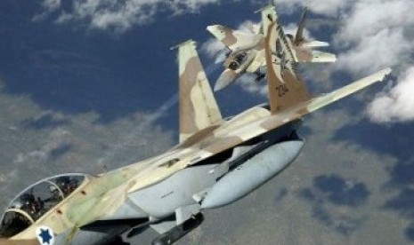 Jet tempur F-15 milik Israel